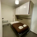 Privatehouseinrome *