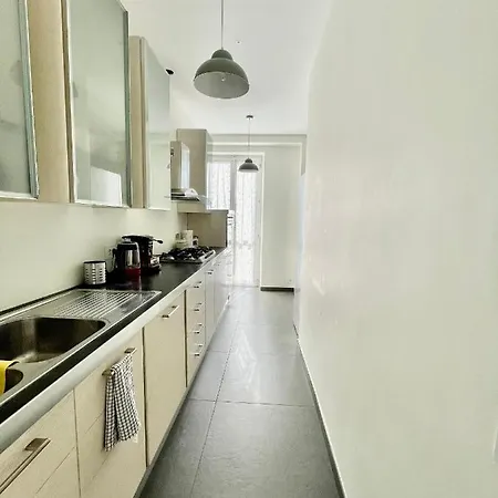Privatehouseinrome *