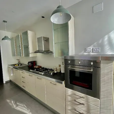 Privatehouseinrome * Roma
